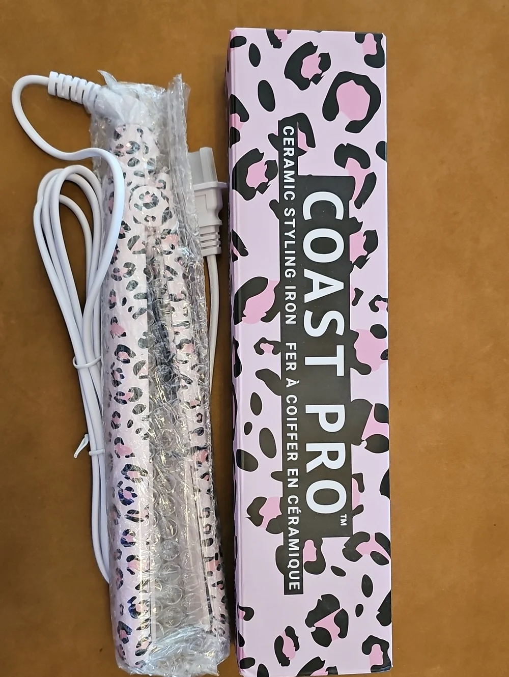 BEACHWAVER, Coast Pro Ceramic Styling Iron - Pink Leopard